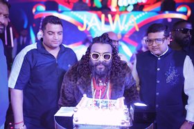 Dev Pagli at Jalwa Club